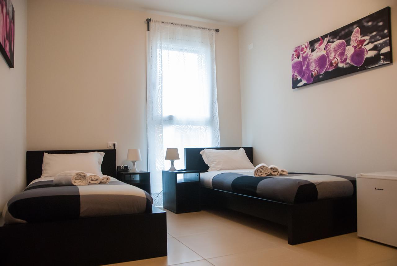 Bed & Breakfast Orio Easy Airport Azzano San Paolo Exterior photo